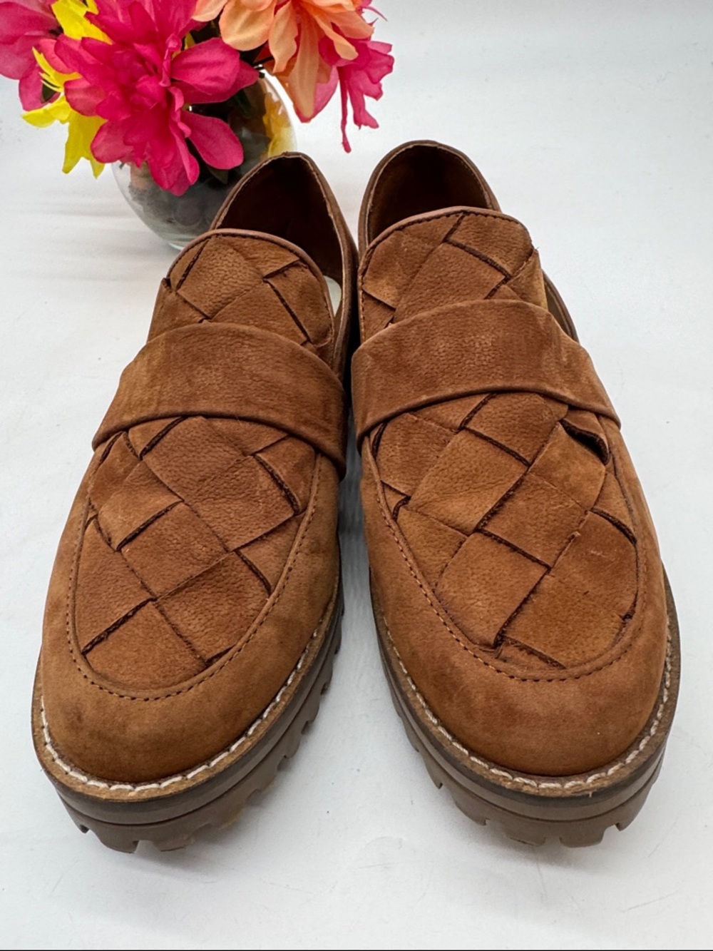 Dolce Vita Women's Brown Suede Woven Slip-On Loafers Size 8.5 MCL9938E - Picture 2 of 7